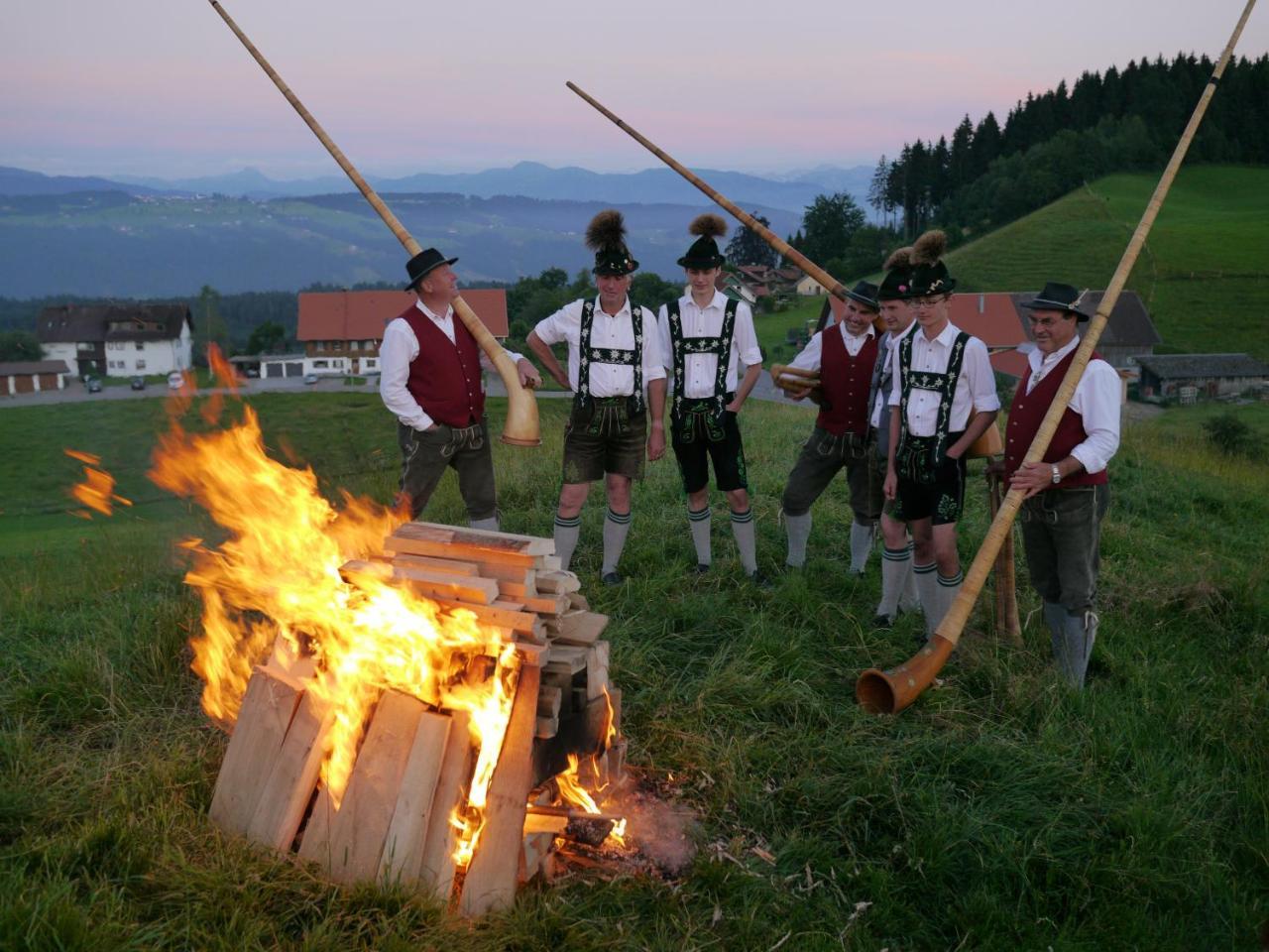 Hotel Alpenrose Gut Schlafen & Fruehstuecken Scheidegg Εξωτερικό φωτογραφία